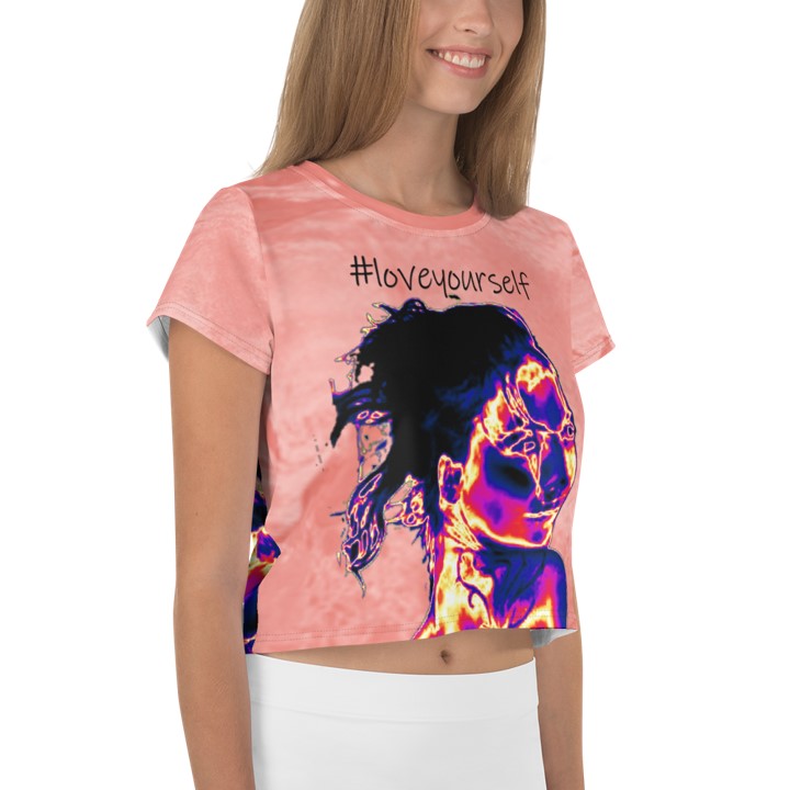 Round Neck Crop Tee for Girls- Peach. #loveyourself. Gym wear Cropped Top. WickedYo.